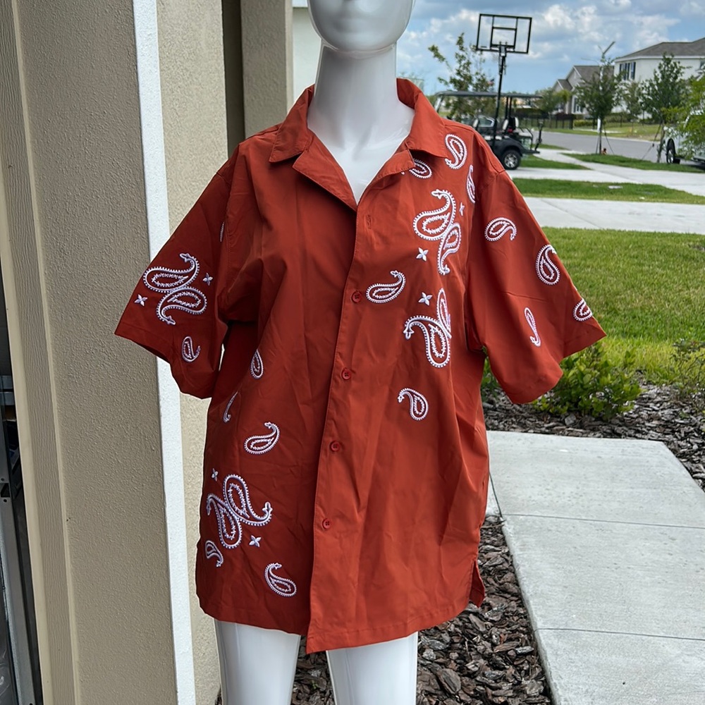 EPTM SHIRT TOP SIZE S NWT